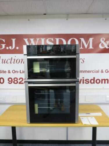 Neff Double Oven, Type HB5D60F0, E/nr U2ACM7HN0B/20. New/Unused, Ex Showroom Display. Comes with Tray & Meat Temperature Prope. RRP £1379.00