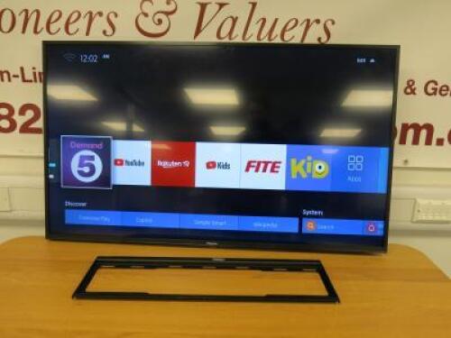 Hisense 50" 4K Led Back Lit Television, Model H50B7300UK. Comes with VonHaus Wall Bracket.