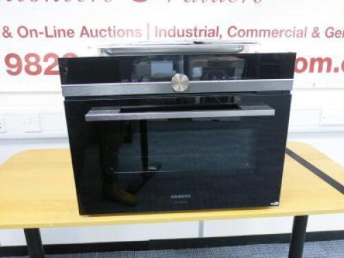 Siemens Studio Line iQ700, CS858GRB6B/41 Built In Compact Oven with Steam Function & Wi-Fi. New/Unused, Ex Showroom Display. Comes with 3 Steam Trays, Oven Tray & Meat Probe. RRP £1799. (See Lot 25).