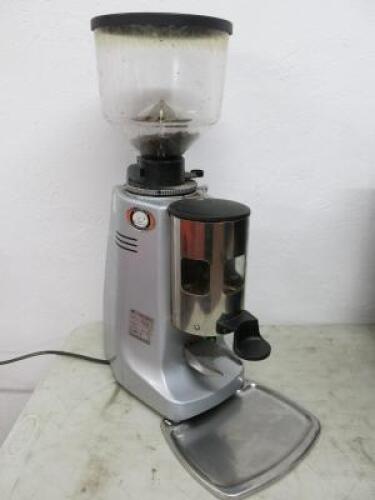 Mazzer Coffee Grinder, Model Major AUT, S/N 1435108.