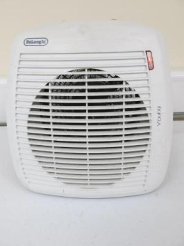 Delonghi Vertical Young Fan Heater Model HVY1030