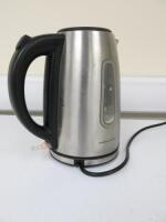 Morphy Richards Electric Kettle, Model 102773, Capacity 1.7L.