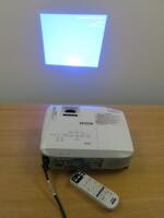 Epson Overhead Projector, Model EB-X20. Comes with Remote.