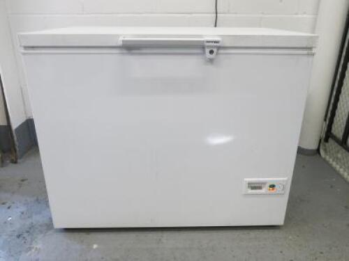 Vestfrost Chest Freezer, Model SZ282C, Size H85cm x W102cm x D70cm.