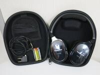 Panasonic RP-HC700 Noise Cancelling Headphones Appear Unused. Comes with Carry Case.