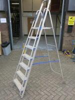 ABRD Aluminium 7 Tread Step Ladder.