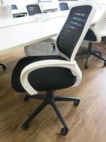 8 x Black & White Office Swivel Chairs.