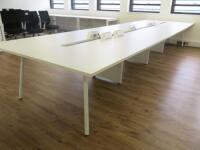 8 Position White Melamine Pod Desk with Power Units. Size W140 x D75cm.