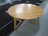 Round Oak Coffee/Side Table. Size H45cm x Dia90cm.